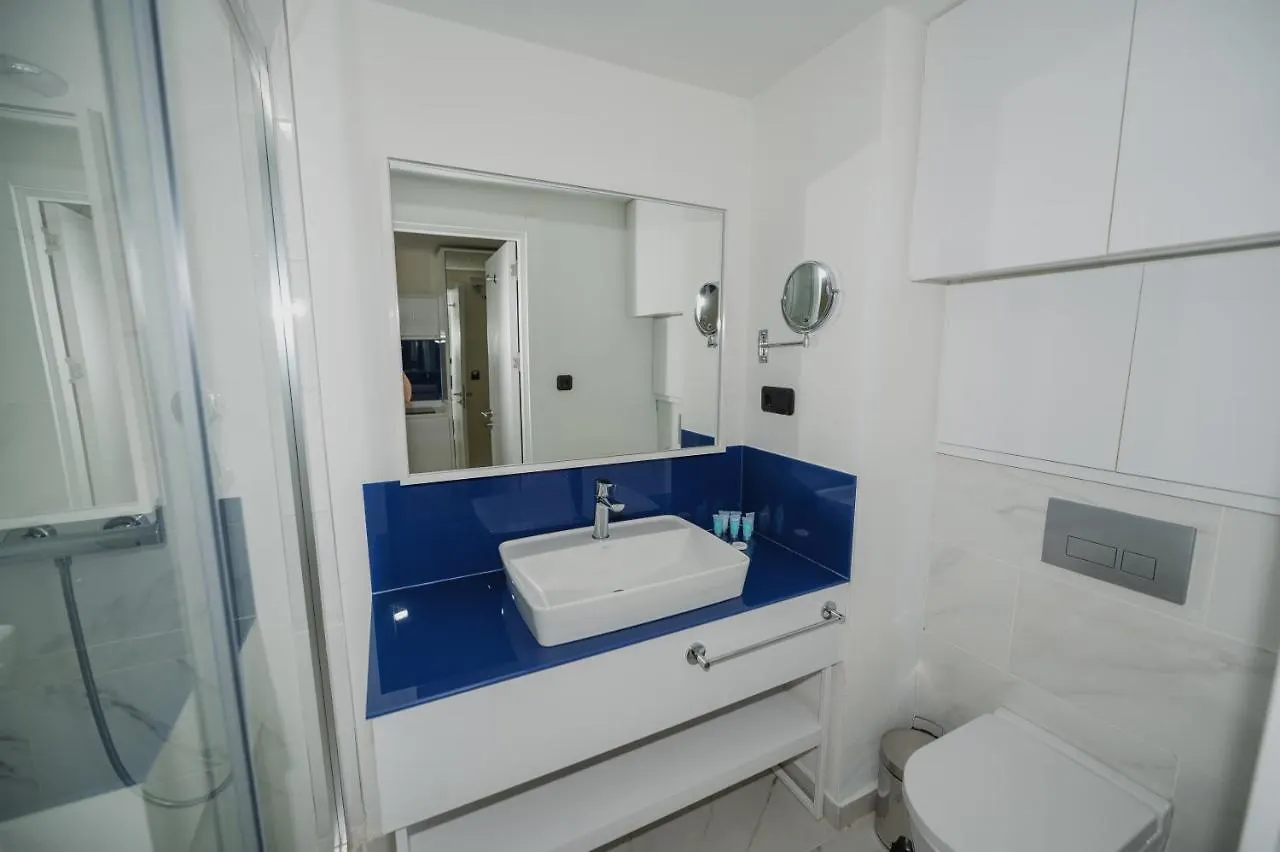 Blue Orbi City Hotel Batumi 0*,